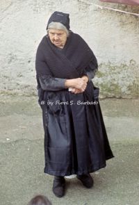 nocera-terinese-cz-1973-la-processione-della-madonna-addolorata-il-rito-dei-vattienti_31122784416_o.jpg