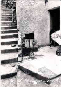 nocera-terinese-cz-1973-la-processione-della-madonna-addolorata-il-rito-dei-vattienti_4330922414_o.jpg