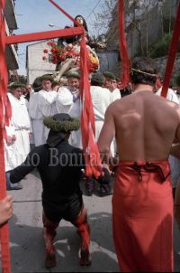 Nocera-Terinese-1985-vattienti-16-678x1024.jpg