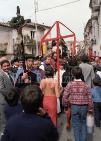 Nocera-Terinese-1985-vattienti-3-734x1024.jpg