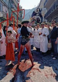 Nocera-Terinese-1986-vattienti-10-730x1024.jpg