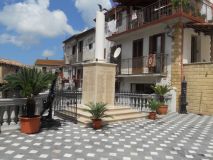 2014b_monumento_ai_caduti anno 2014.jpg
